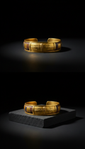 Tutankhamun Royal Cuff in Gold Plate